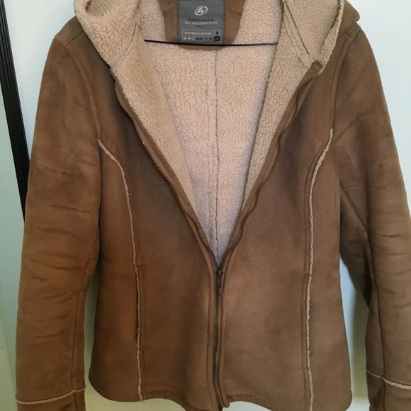 jacket - Picture 2 of 8